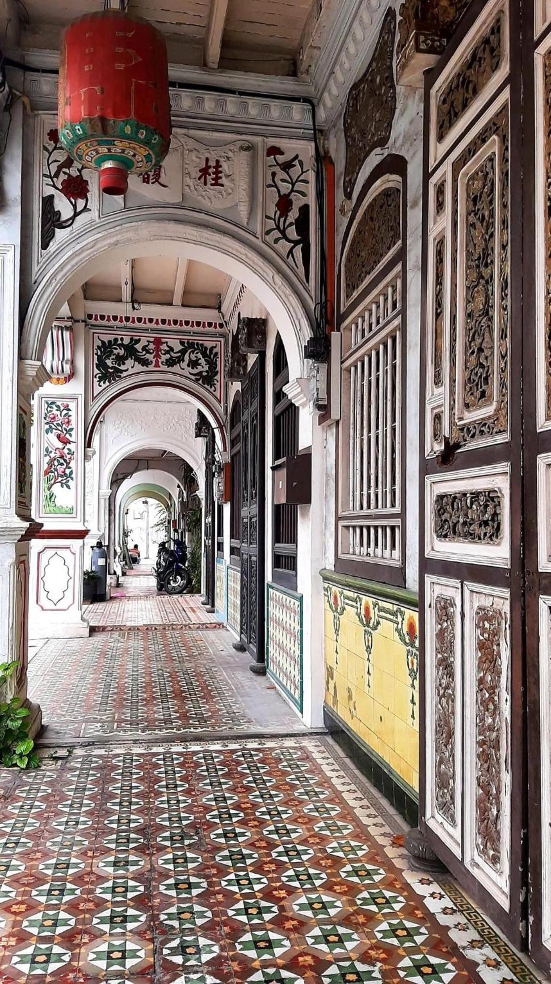 Susie'S Resort Seaview Suites At Sri Sayang باتو فيرينغي المظهر الخارجي الصورة